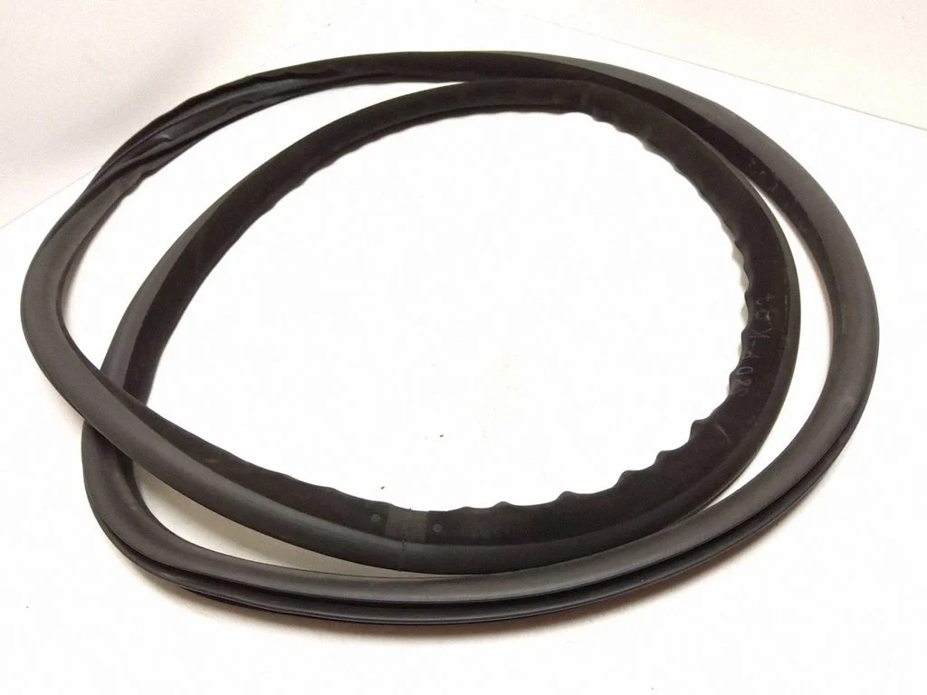 Esiukse tihend (kere pool) – Volvo S80 (2007-2013)