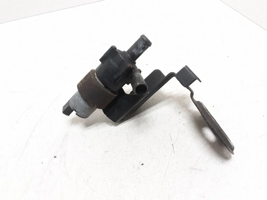 Elektriline lisatsirkulatsioonipump 30776243