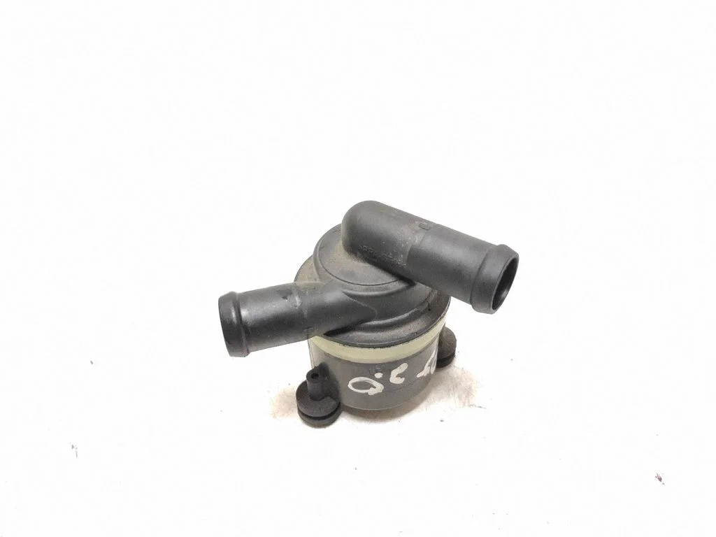 Electric auxiliary coolant/water pump 03L965561A