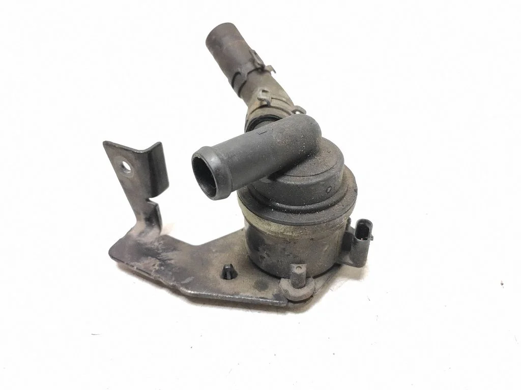 Electric auxiliary coolant/water pump 03L121093A