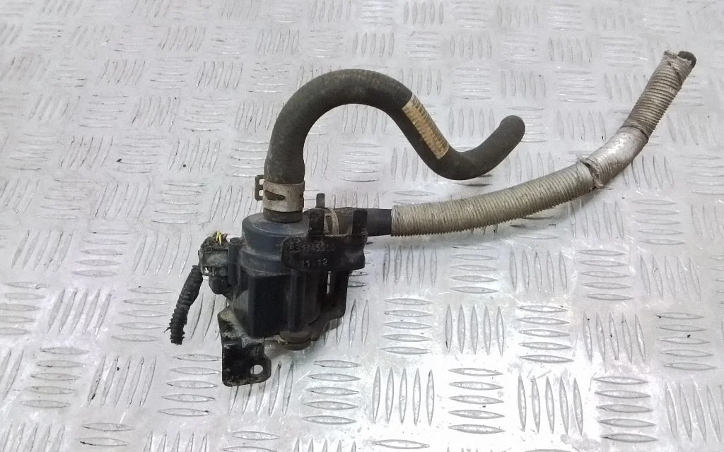 Electric auxiliary coolant/water pump C1BG8C419AA