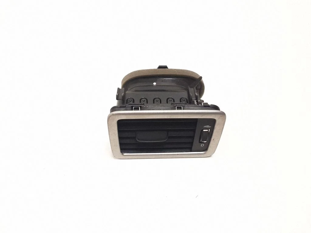 Dashboard side air vent grill/cover trim – Volvo V70 (2008-2013)