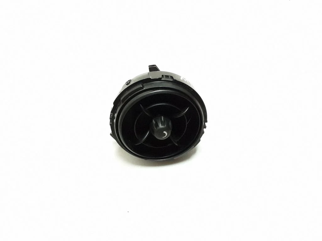 Dashboard side air vent grill/cover trim 925401200
