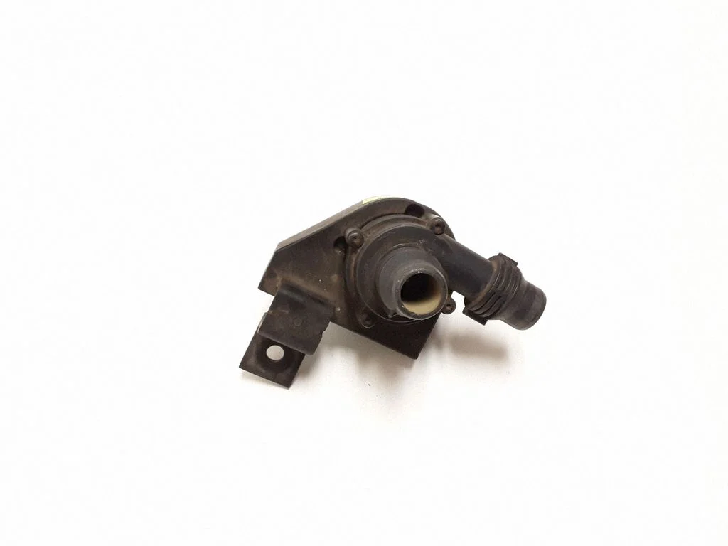 Electric auxiliary coolant/water pump – BMW 5 Series E60 E61 (2004-2010)