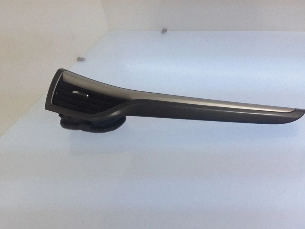Dashboard side air vent grill/cover trim DS73F04338 – Ford Fusion II (2013-)