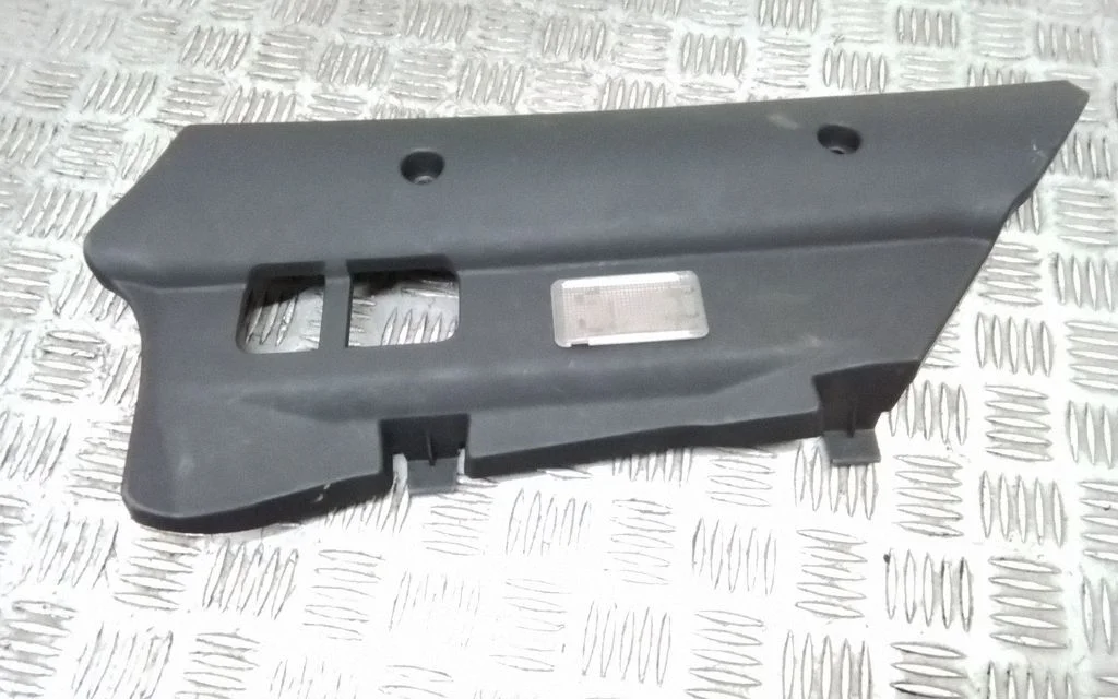 Armatuurlaua alumine viimistluspaneel – Volvo V70 (2005-2008)