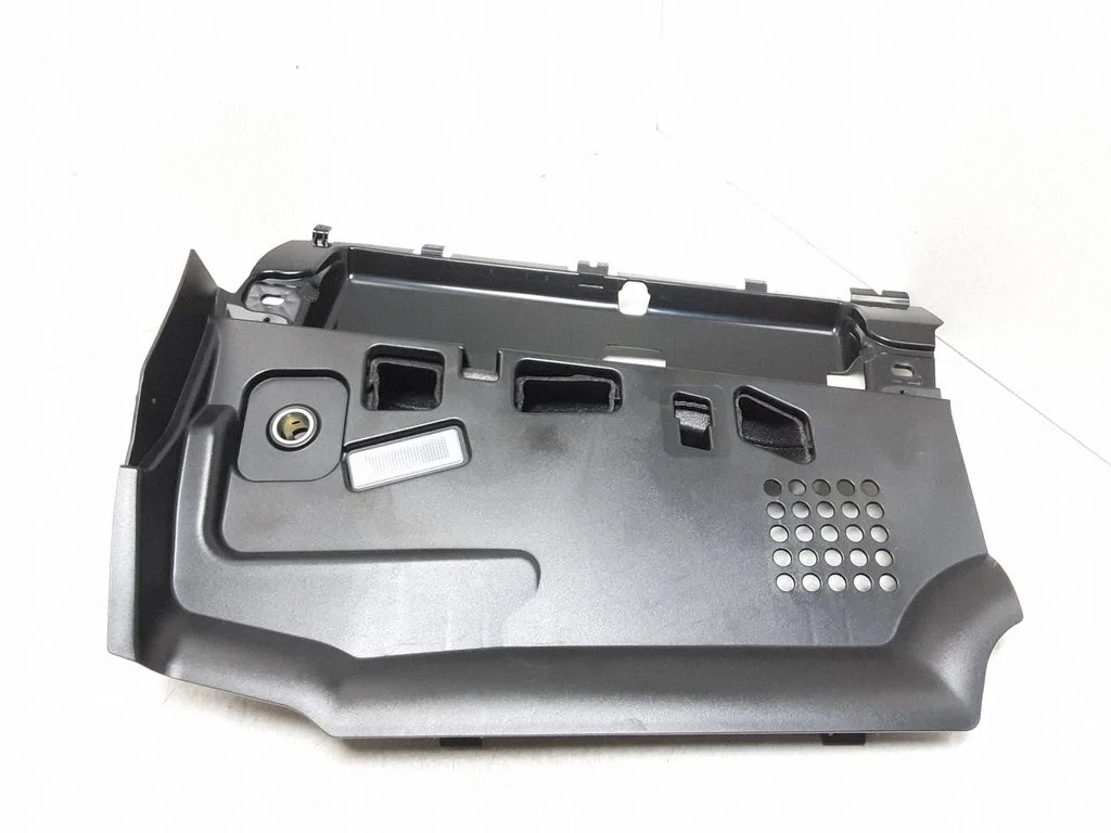 Dashboard lower bottom trim panel 9166703