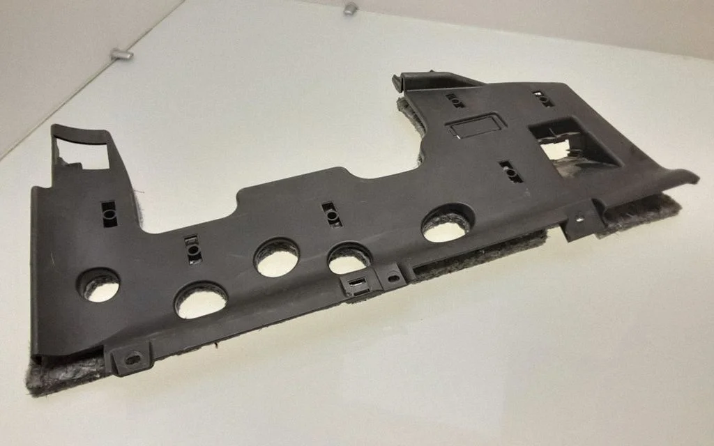 Dashboard lower bottom trim panel 3C1863081B