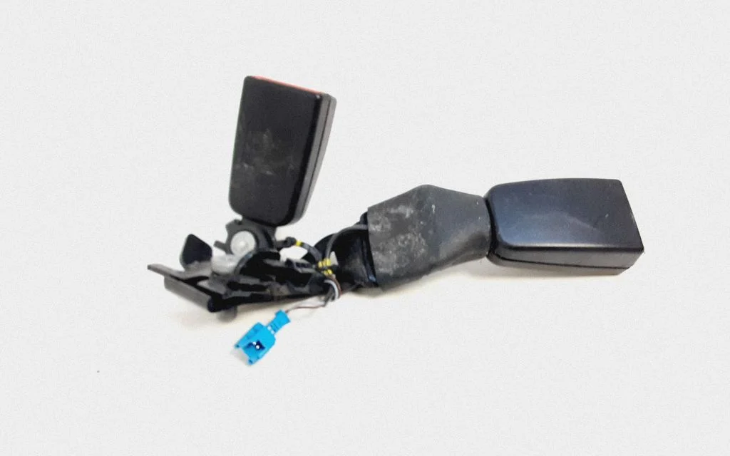 Rear seatbelt buckle – Mercedes-Benz GLC-Class C253 (2016-)