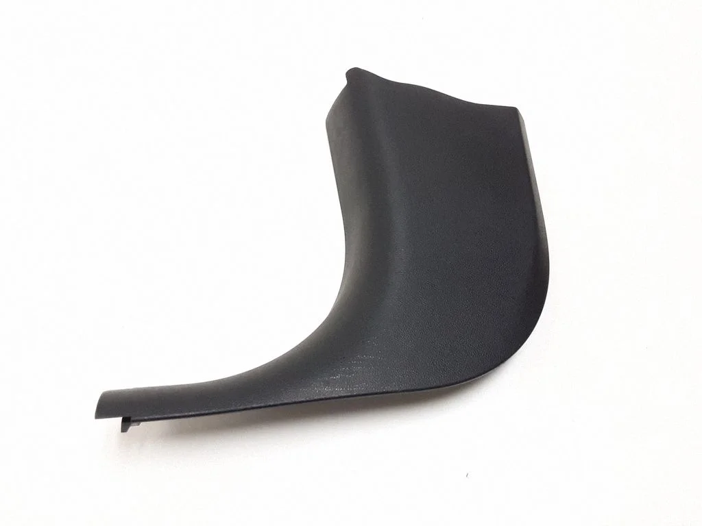 Foot area side trim 7067081
