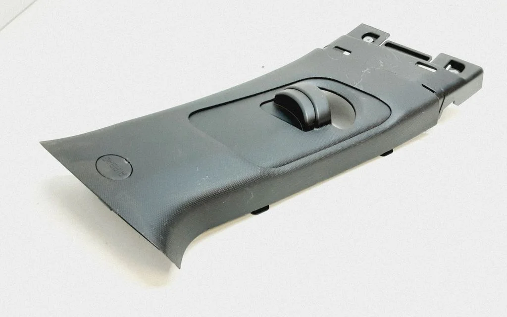 (B) pillar trim (top) – KIA Sportage (2016-2021)