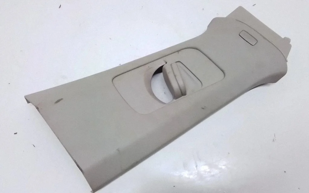 (B) pillar trim (top) 3CN867244A