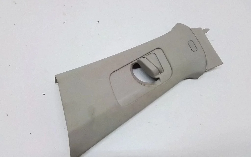 (B) pillar trim (top) 3CN867243A