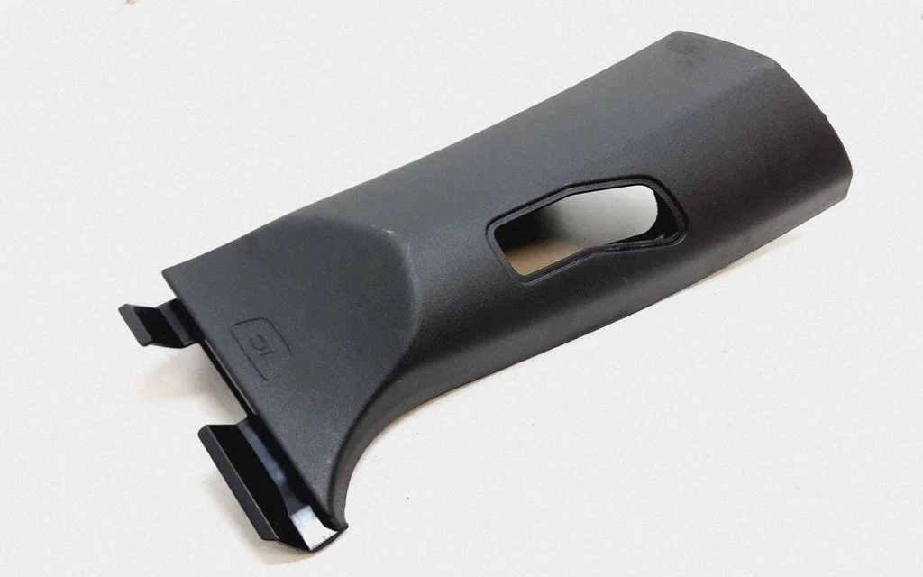 (B) pillar trim (top) 30721243 – Volvo C30 (2010-2013)