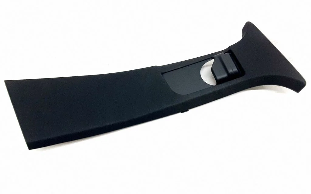 (B) pillar trim (top) – Mercedes-Benz GLC-Class C253 (2016-)
