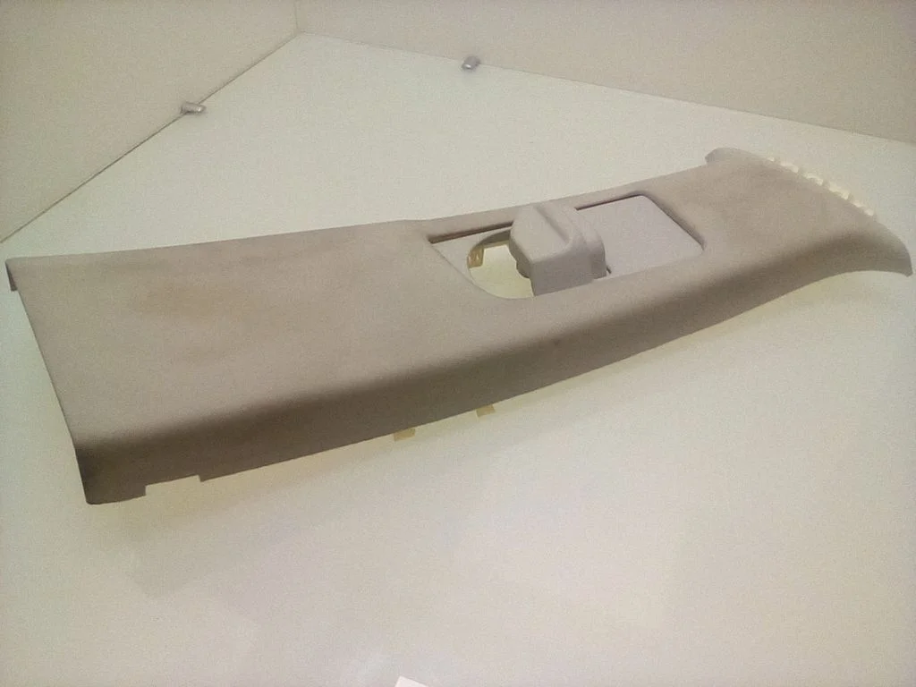 (B) pillar trim (top) A1666903200 – Mercedes-Benz ML-Class W166 (2012-2017)