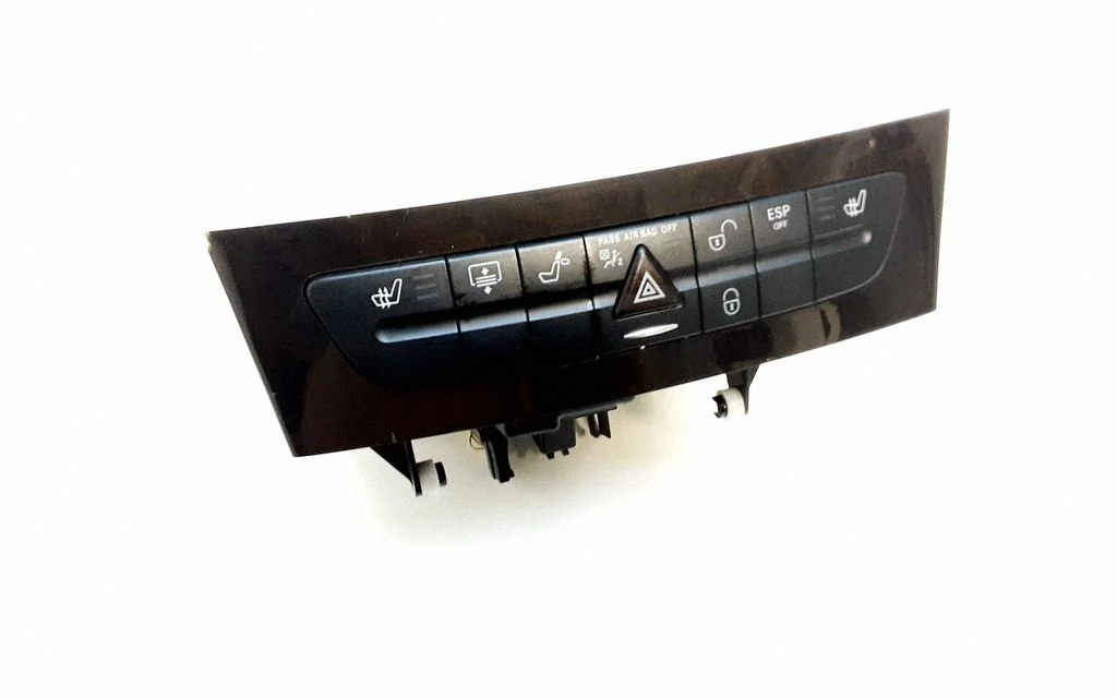 Other switches/knobs/shifts A2116800552
