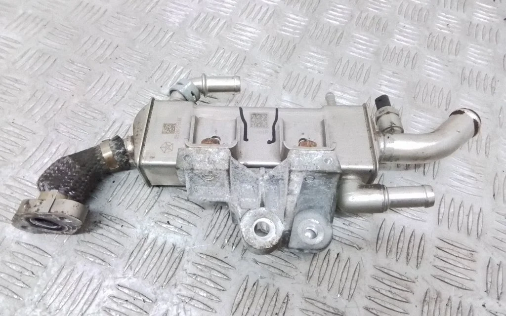 EGR dzesētājs 05281255AK