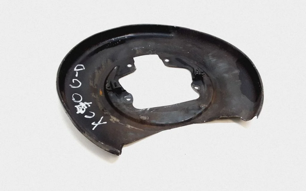 Rear brake disc plate dust cover 30714258