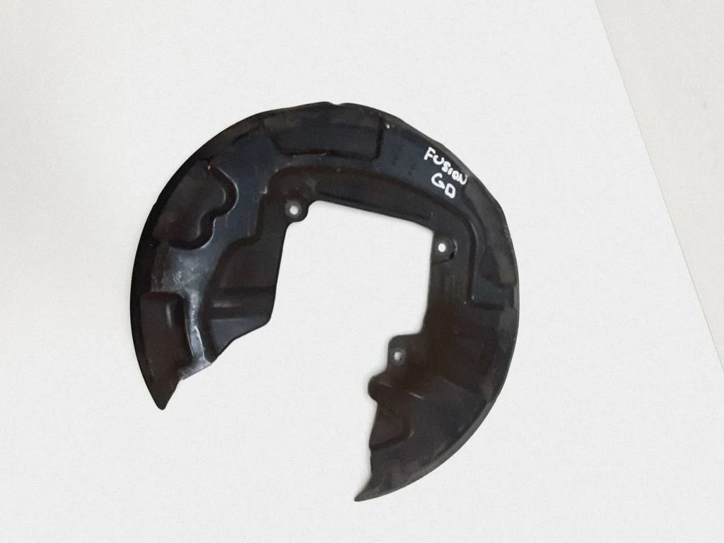 Rear brake disc plate dust cover – Ford Fusion II (2013-)