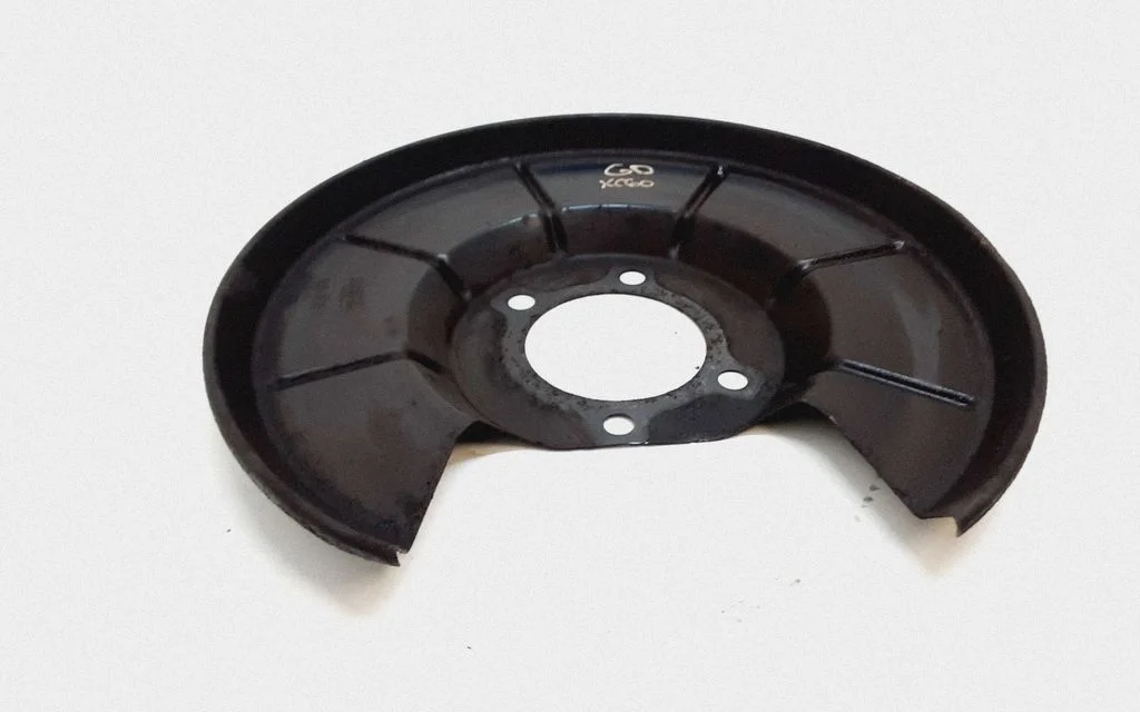 Rear brake disc plate dust cover – Volvo XC60 (2009-2013)