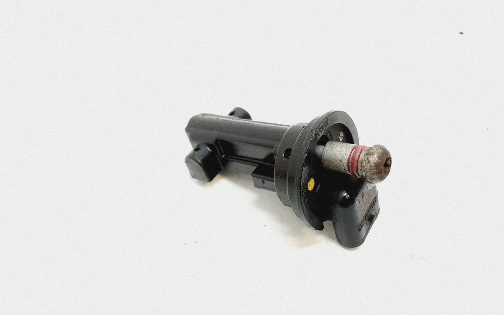 Camshaft position sensor – Chrysler Town & Country V (2008-2016)