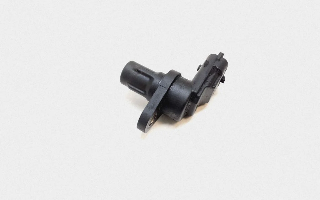 Camshaft position sensor 8658726