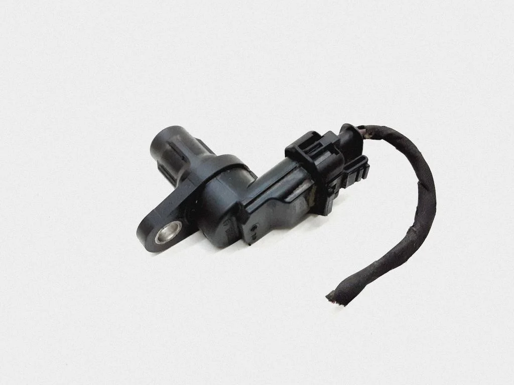 Camshaft position sensor 8658726