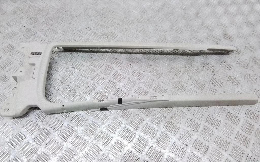 Other center console (tunnel) element 39843336