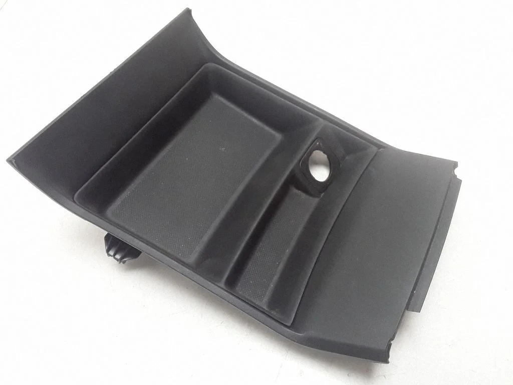 Other center console (tunnel) element DS73F045P04A