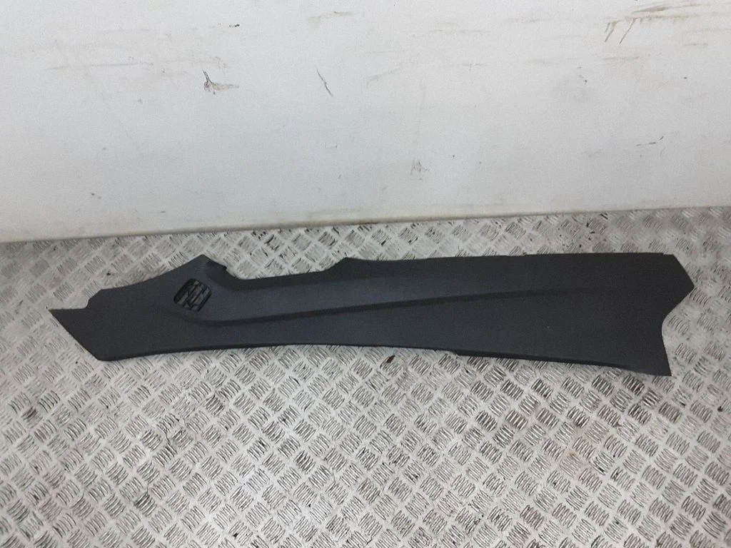 Other center console (tunnel) element DS73F04M11