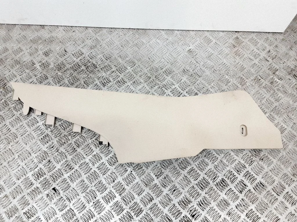 Other center console (tunnel) element 561863045