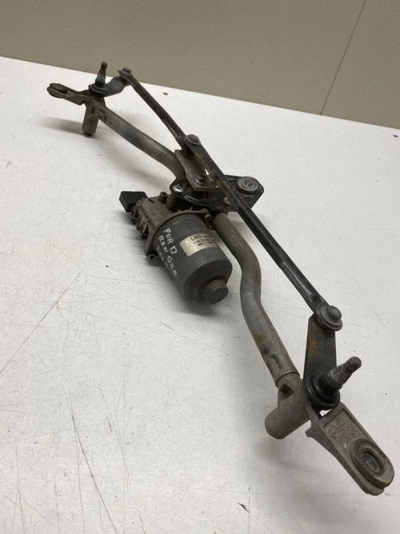 Front wiper linkage – Ford Ranger (2012-2018)