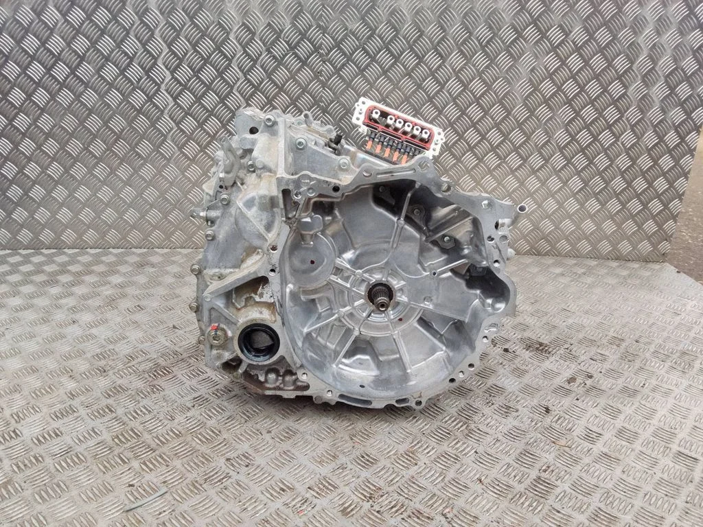 Automatic gearbox – Lexus ES 300h (7th Gen) (2018-2025)