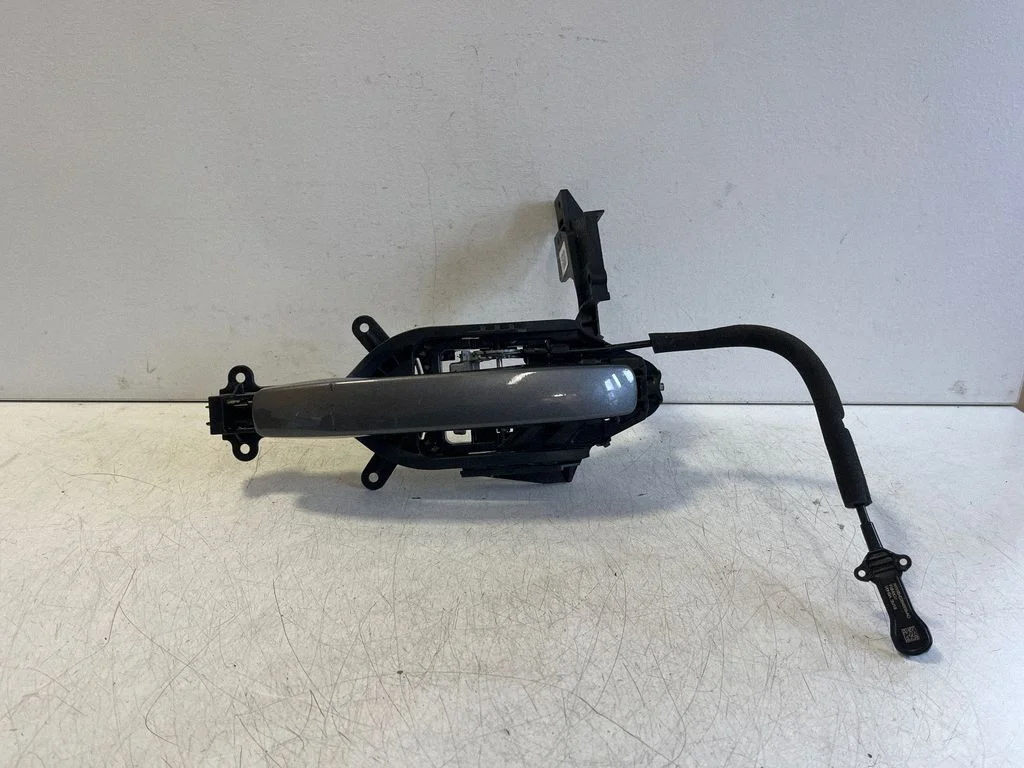 Rear door exterior handle N1WBE224A36DB