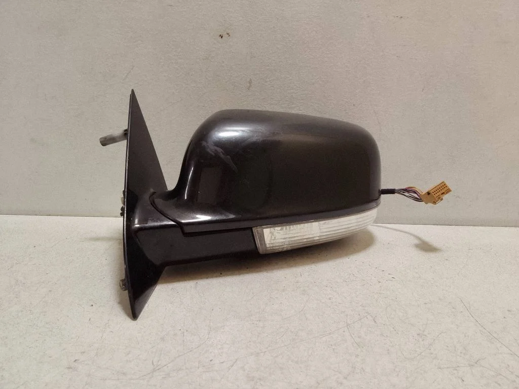 Front door electric wing mirror – Volkswagen Phaeton (2002-2016)