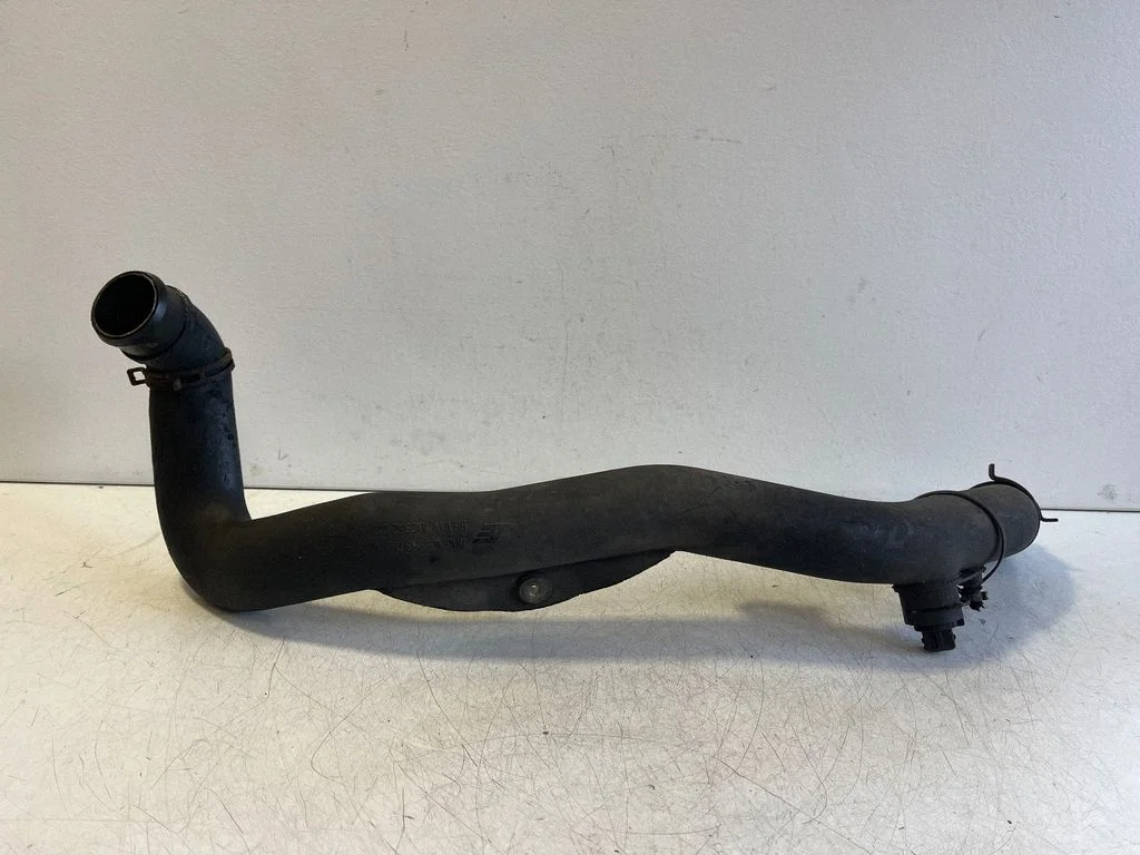 Intercooler hose/pipe – Volkswagen Sharan (1996-2000)