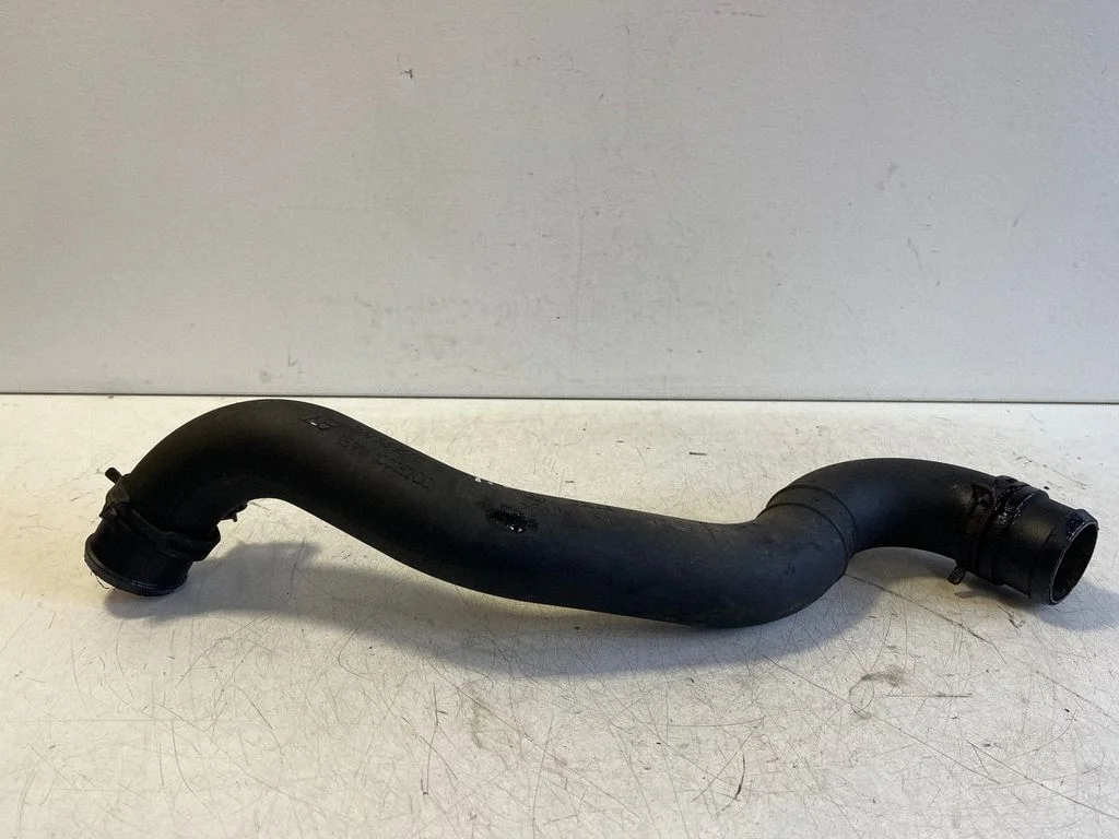 Intercooler hose/pipe 7M0145957C