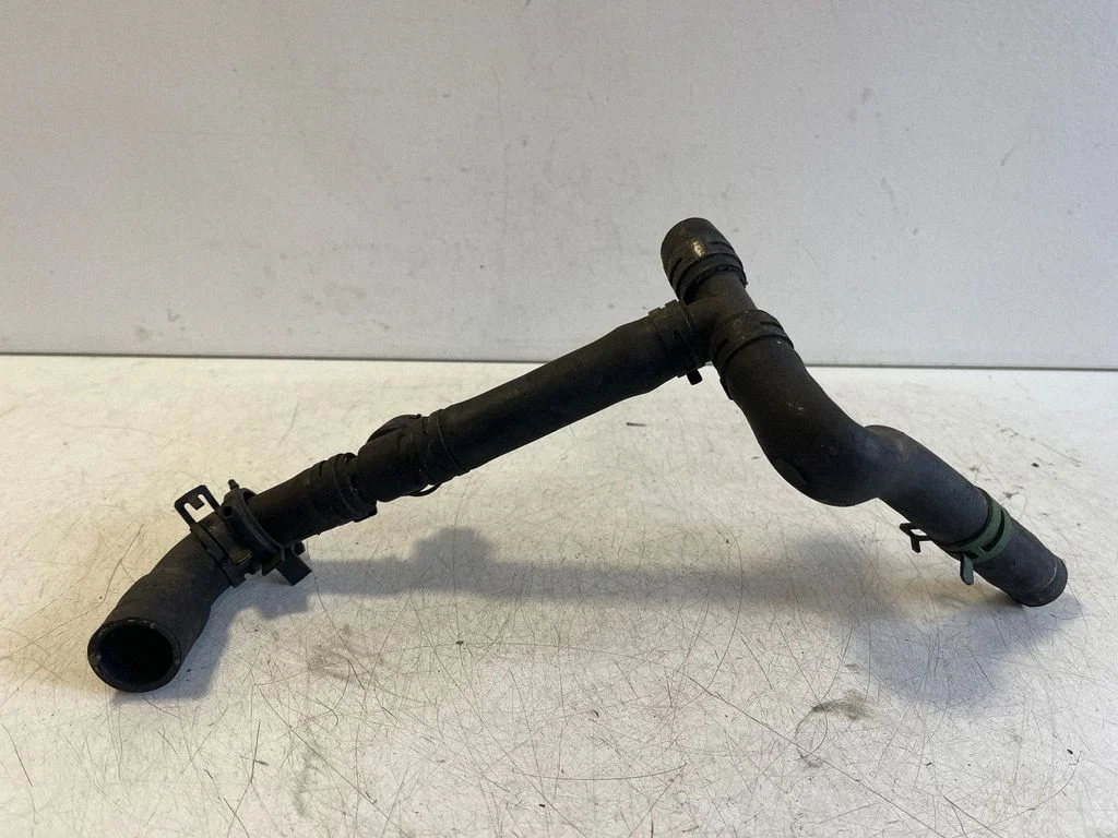 Engine coolant pipe/hose – Volkswagen Sharan (1996-2000)