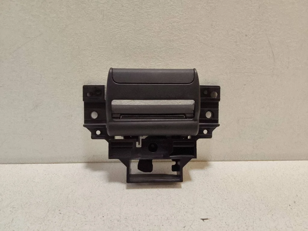 Tagaukse sisemine käepide – Ford Ranger IV (2022-)