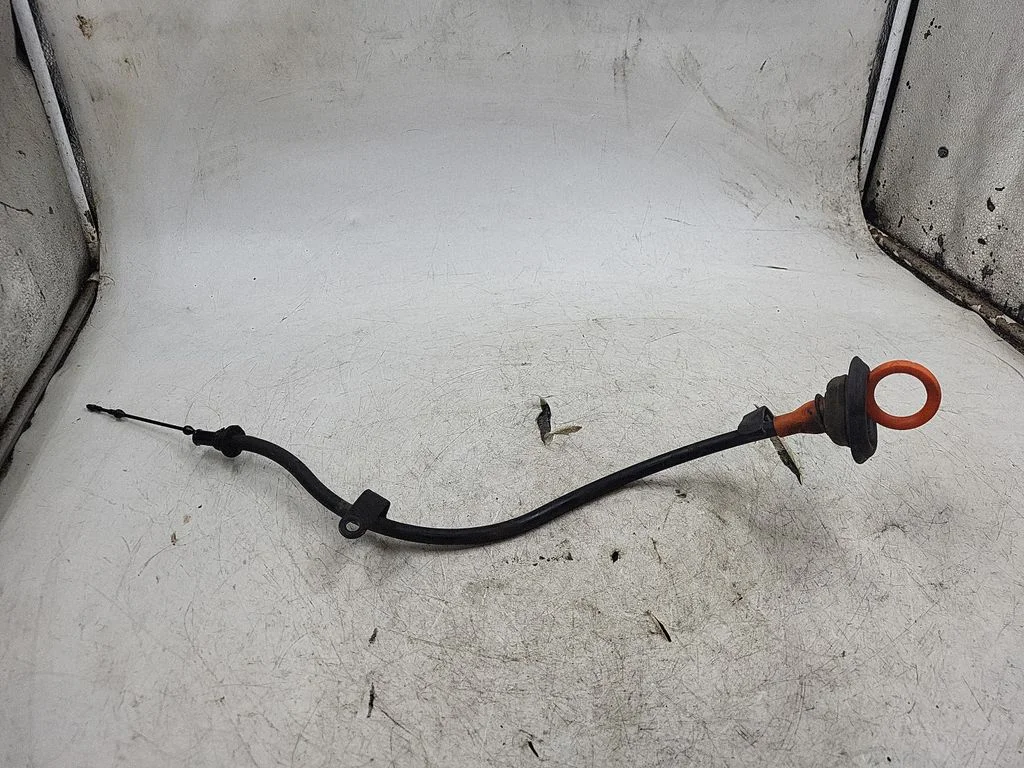 Oil level dip stick – Audi A4 S4 B7 8E 8H (2005-2008)