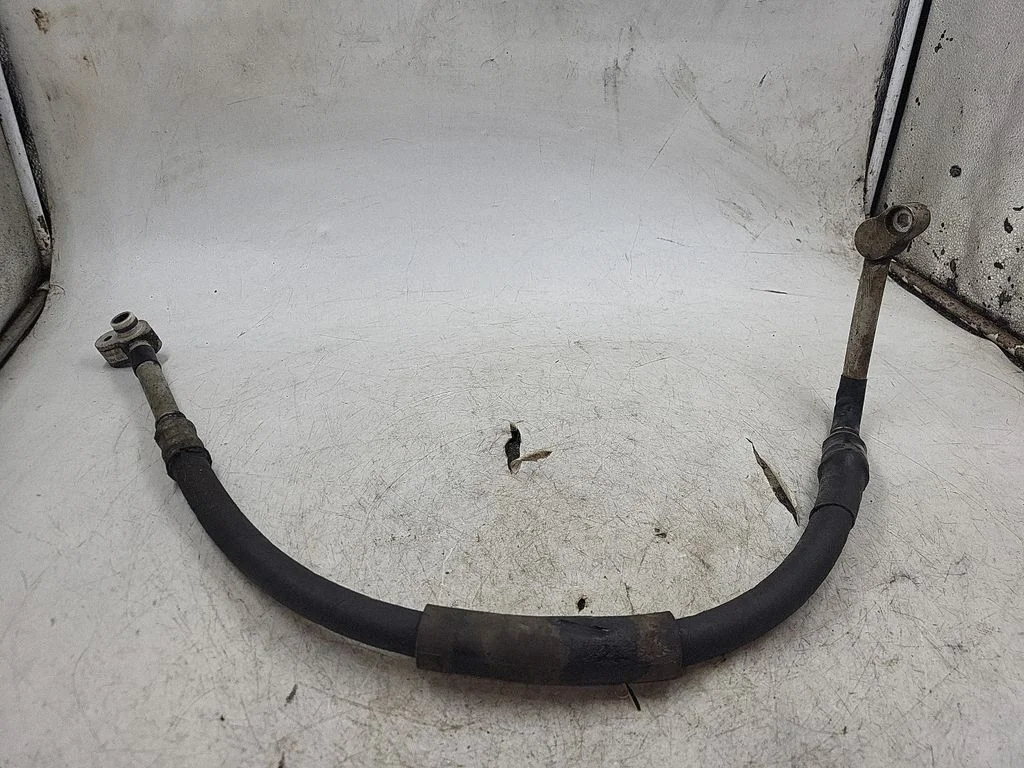 Air conditioning (A/C) pipe/hose – Audi A4 S4 B7 8E 8H (2005-2008)