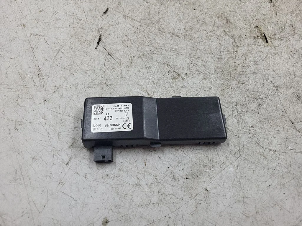 Door central lock control unit/module – Opel Mokka (2012-2016)