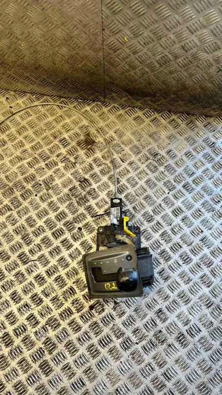 Mechanizm zmiany biegów (kulisa) 13130909