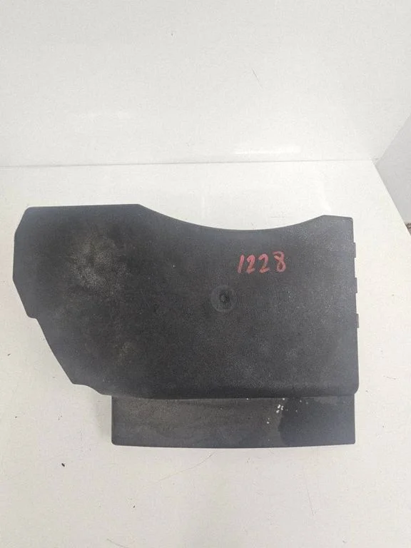 Battery box tray cover/lid – Opel Signum (2003-2008)