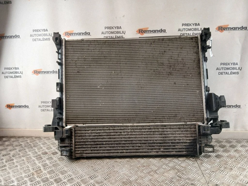 Chłodnice – komplet – Opel Vivaro (2014-2018)