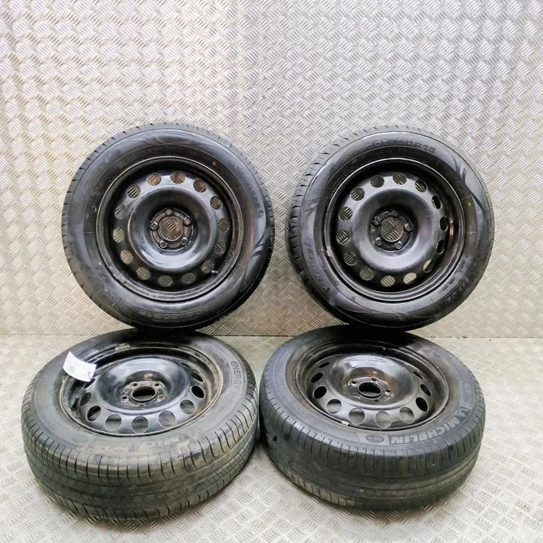 R16 alloy rim 9815311677