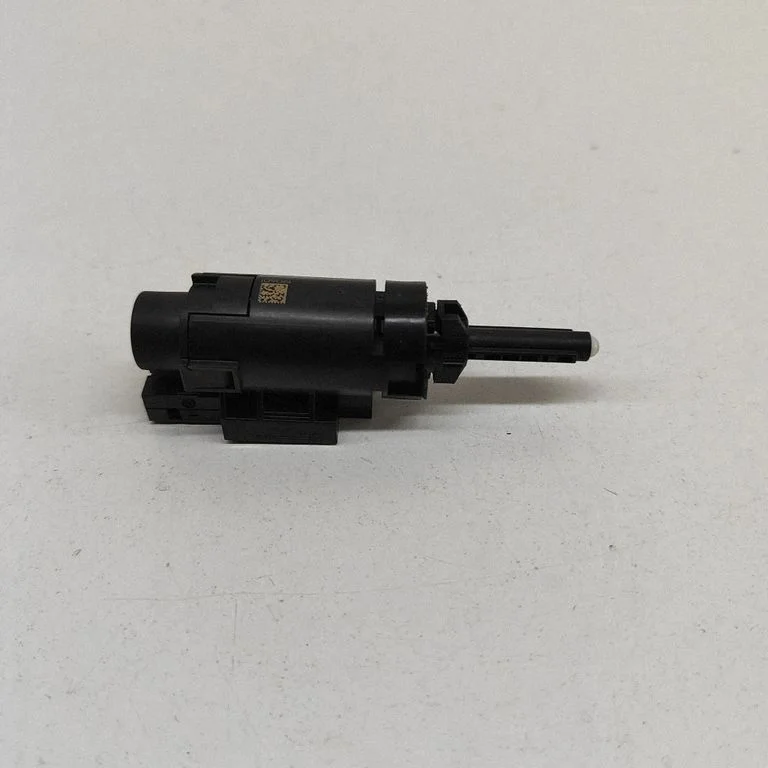 Brake pedal sensor switch – Citroen DS7 Crossback (2017-)