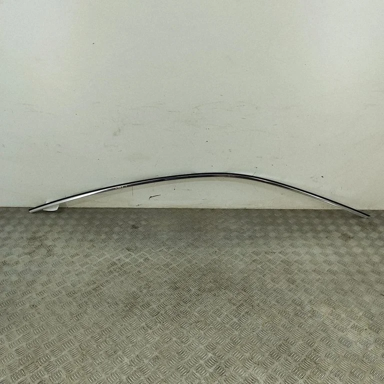 Roof trim bar molding cover 8W8853704
