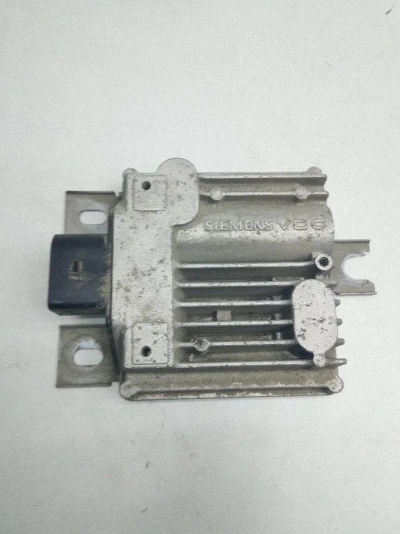 Fuel injection pump control unit/module – Porsche Cayenne (92A) (2010-2017)